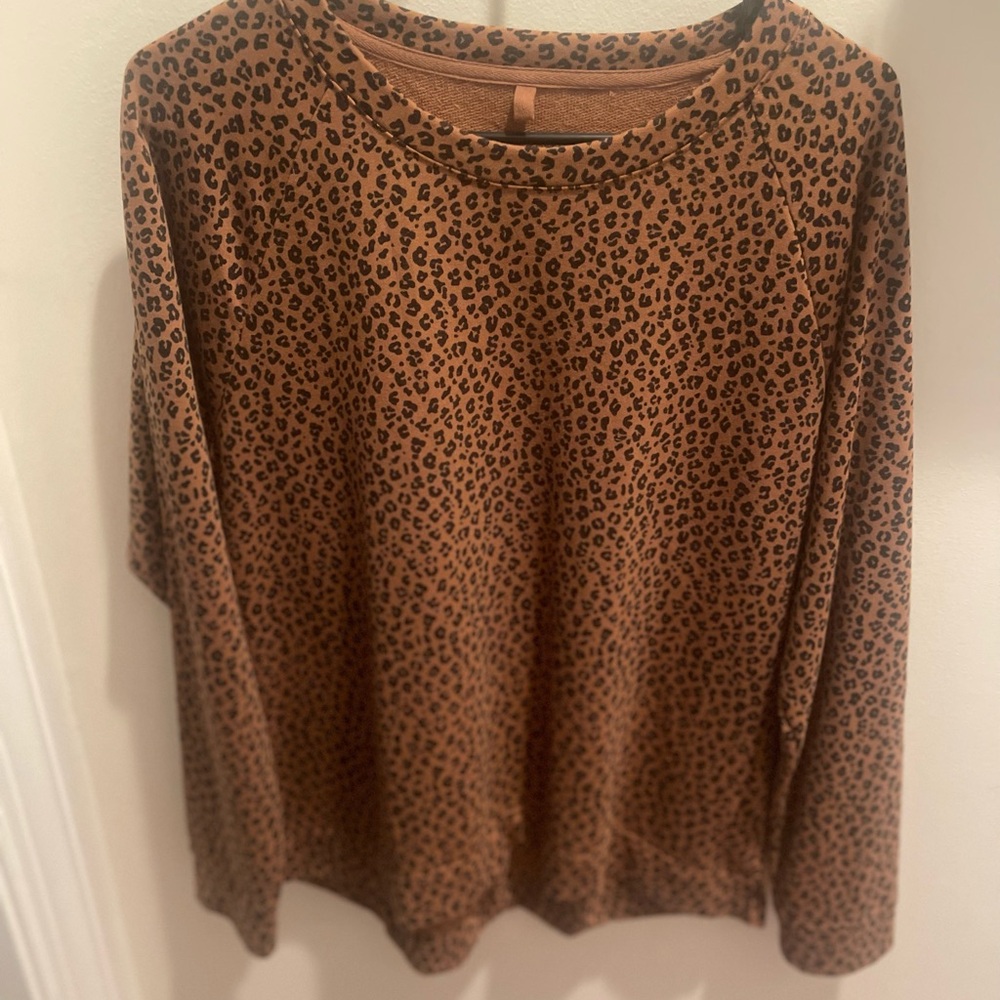 Lou & Grey Brown Leopard Print Sweatshirt